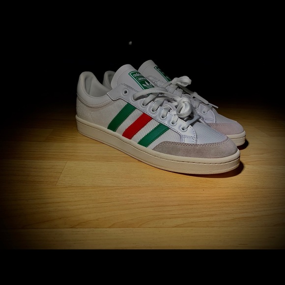 *NEW*Adidas Americana Low Size 9.6 - Picture 7 of 7